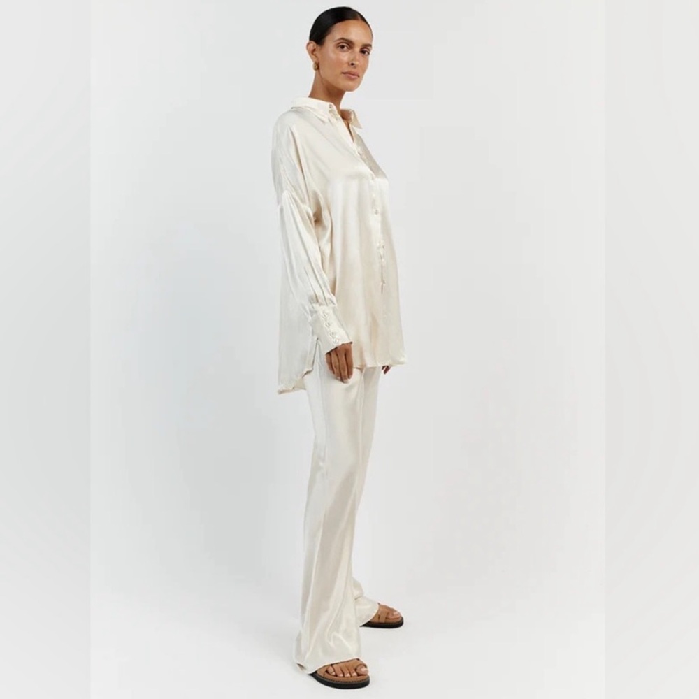 DISSH SIMONE CREAM SATIN SET (Top & Bottom)
